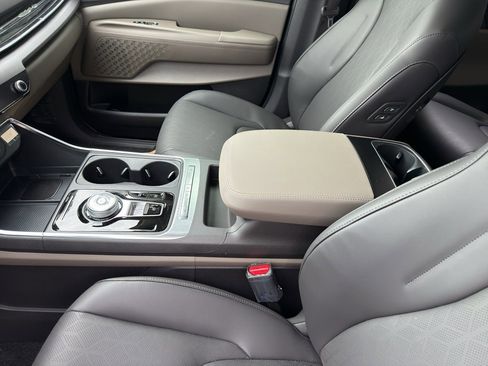 New 2026 Kia Carnival EX image 11