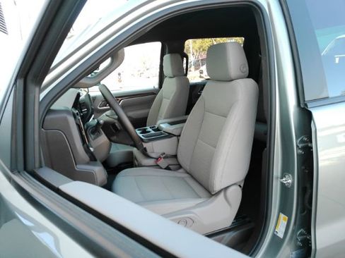 Used 2026 Chevrolet Silverado 1500 LT image 17