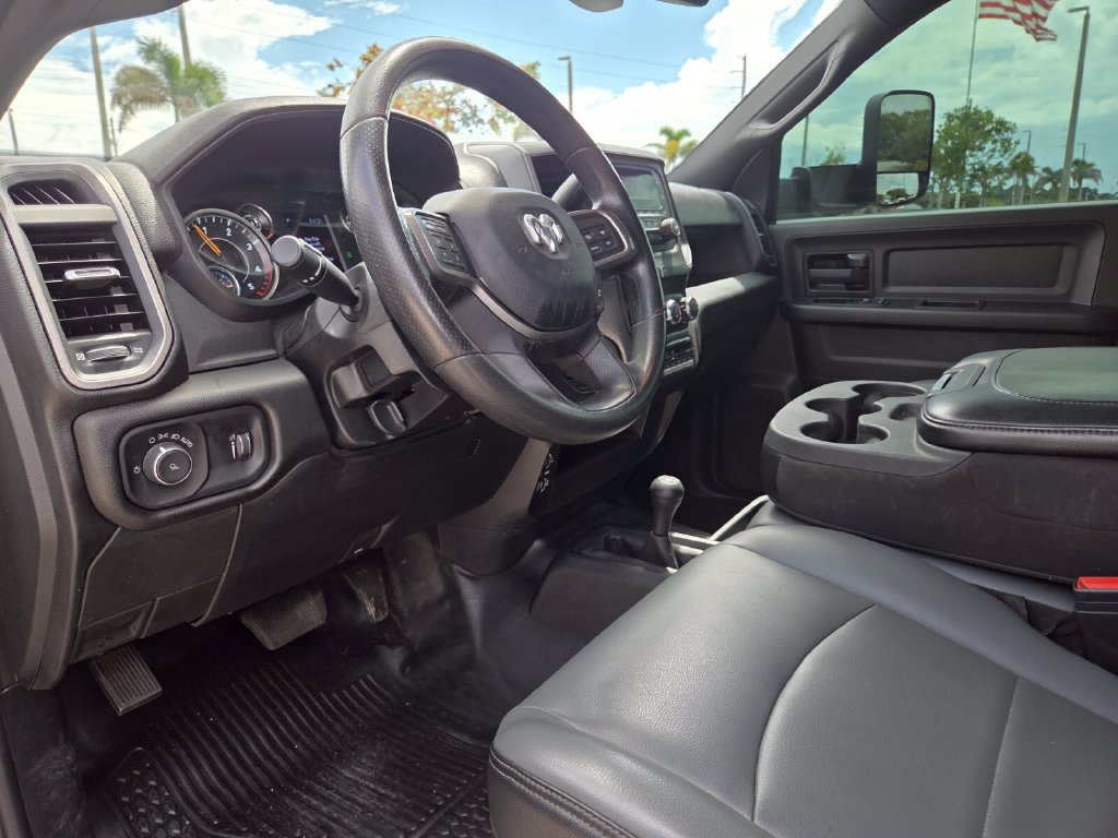 Used 2021 RAM 5500 Tradesman w/ Max Tow Package AWD/4WD image 28