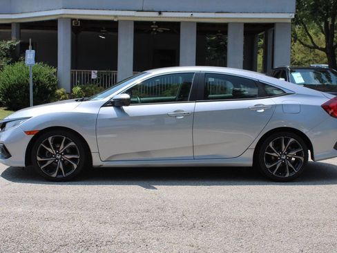 Used 2019 Honda Civic Sport image 4