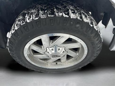 Used 2017 RAM 1500 Laramie w/ Convenience Group image 22