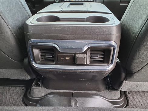 Used 2022 GMC Sierra 3500 Denali image 18