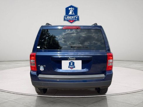 Used 2014 Jeep Patriot Sport w/ Power Value Group AWD/4WD image 9