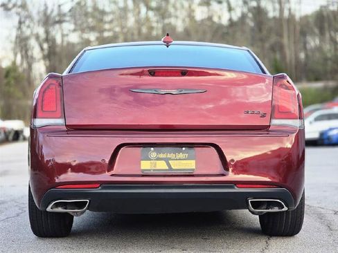 Used 2020 Chrysler 300 S w/ 300S Premium Group image 10