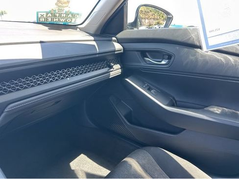 Used 2023 Honda Accord LX image 16