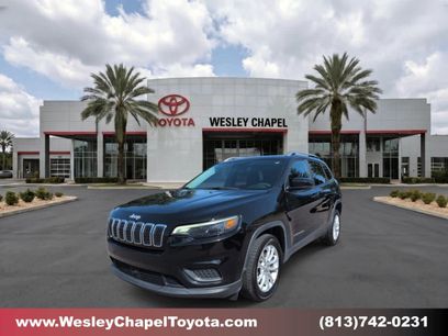 Used 2021 Jeep Cherokee Latitude w/ Mopar Interior Package