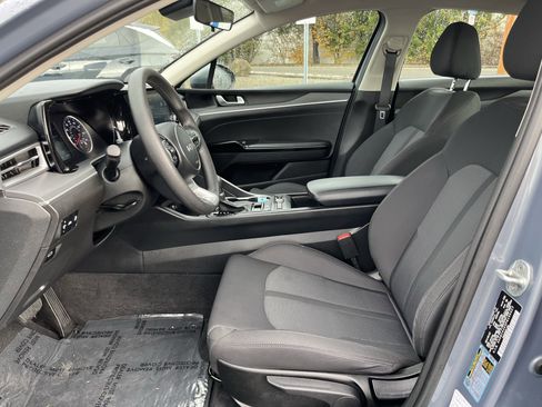 Used 2023 Kia K5 LXS image 10