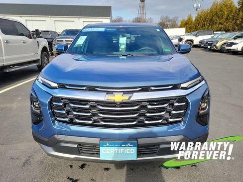 Used 2026 Chevrolet Equinox LT w/ Convenience Package II image 2