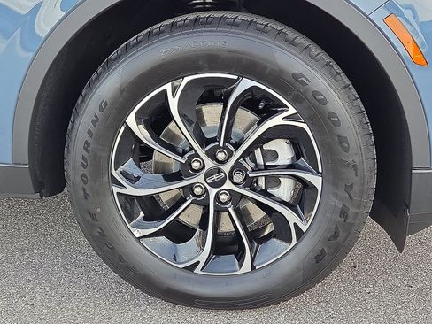 New 2026 Lincoln Nautilus Premier w/ Equipment Group 102A image 7