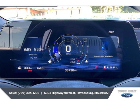 Used 2025 Chevrolet Equinox LT w/ Safety and Technology Package AWD/4WD image 14