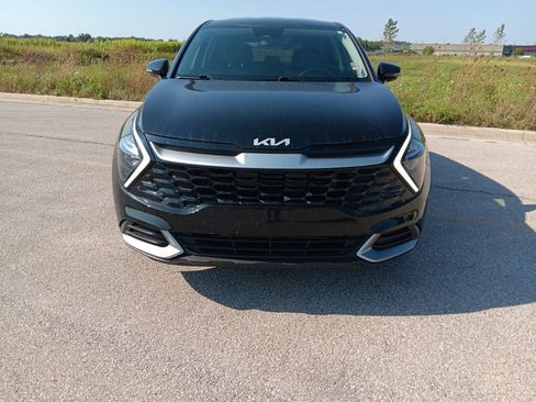 Used 2023 Kia Sportage EX FWD image 4