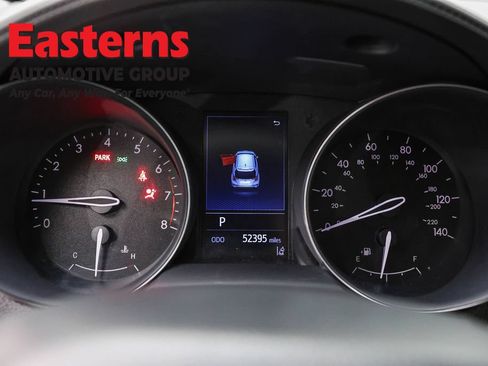 Used 2022 Toyota C-HR Limited FWD image 17