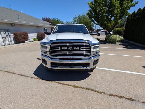 Used 2020 RAM 3500 Laramie AWD/4WD image 8