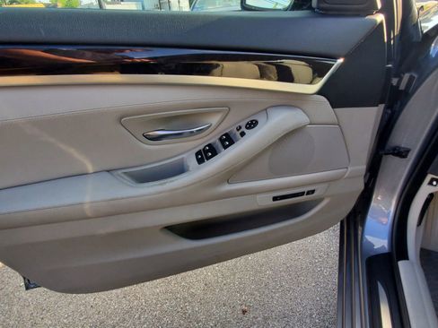 Used 2011 BMW 535i xDrive Sedan image 9