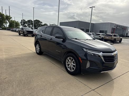 Used 2023 Chevrolet Equinox LT FWD image 11
