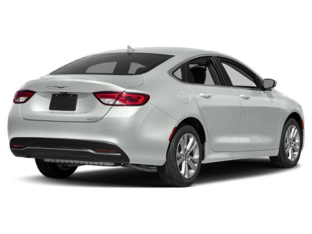 Used 2015 Chrysler 200 Limited FWD image 2