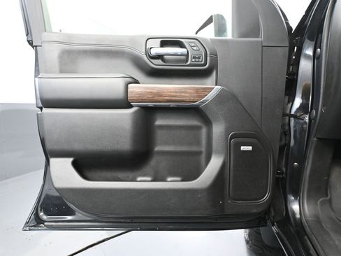 Used 2022 Chevrolet Silverado 2500 High Country w/ Z71 Off-Road Package image 22