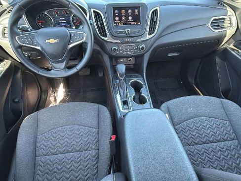 Used 2024 Chevrolet Equinox LT AWD/4WD image 26