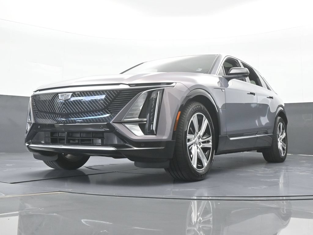 Used 2024 Cadillac Lyriq Tech RWD image 70