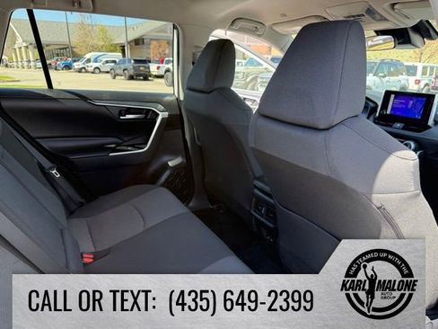 Used 2024 Toyota RAV4 XLE w/ Weather Package AWD/4WD image 34