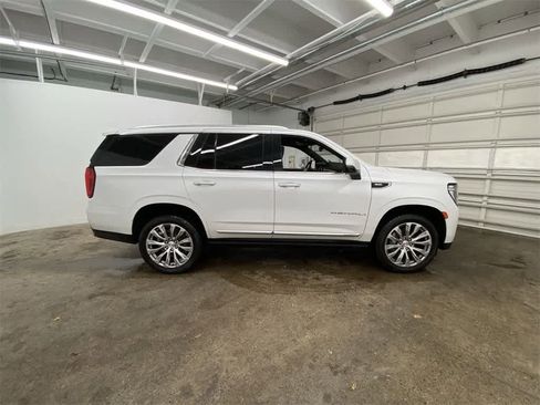 Used 2021 GMC Yukon Denali image 7