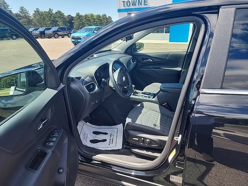 Used 2023 Chevrolet Equinox LT AWD/4WD image 12