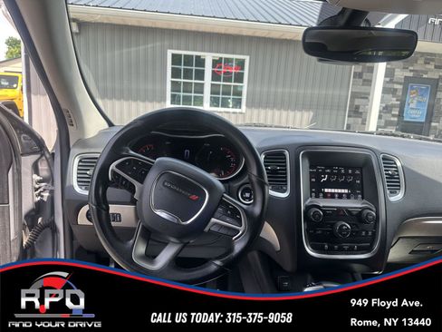 Used 2019 Dodge Durango SXT w/ 3rd Row Seating Group AWD/4WD image 13