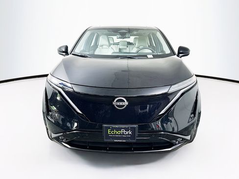 Used 2024 Nissan Ariya AWD image 2