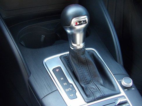 Used 2015 Audi A3 1.8T Premium w/ Cold Weather Package image 19