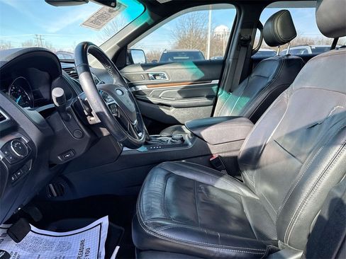 Used 2016 Ford Explorer Limited w/ Equipment Group 301A image 21