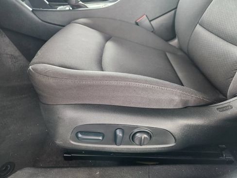 Used 2024 Chevrolet Malibu LT FWD image 23