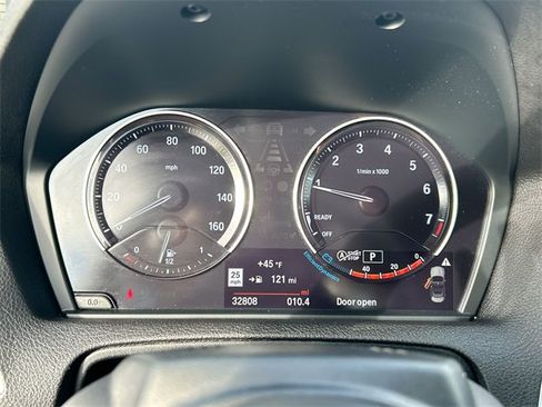 Used 2020 BMW 230i Convertible w/ M Sport Package image 11