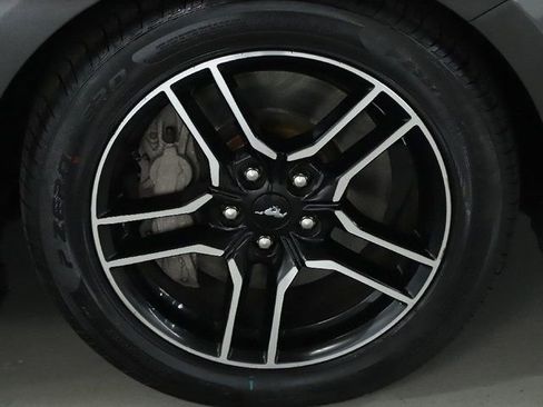 Used 2020 Ford Mustang GT w/ Equipment Group 301A image 10