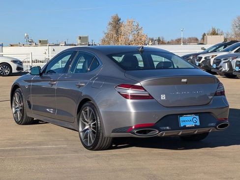 Used 2025 Genesis G70 2.5T image 7