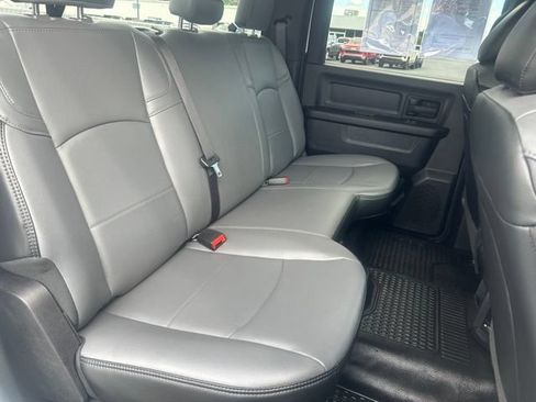 Used 2024 RAM 3500 Tradesman w/ Chrome Appearance Group AWD/4WD image 37