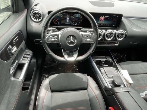 Used 2022 Mercedes-Benz GLA 35 AMG 4MATIC image 12