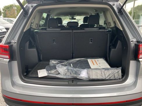 New 2026 Volkswagen Atlas SE image 63