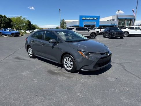 Used 2024 Toyota Corolla LE FWD image 1