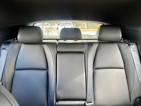 Used 2023 MAZDA MAZDA3 s image 14