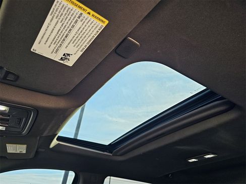 Used 2023 GMC Sierra 1500 SLT w/ SLT Premium Package image 20