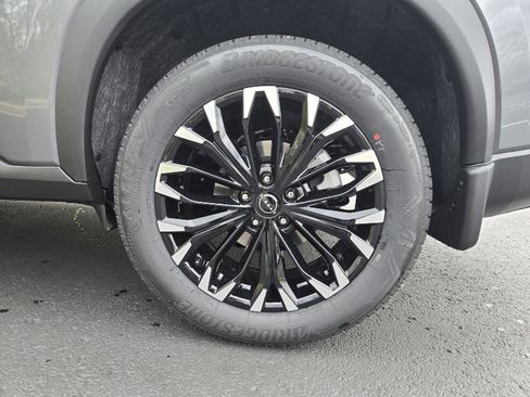 New 2026 Nissan Rogue SV AWD/4WD image 9