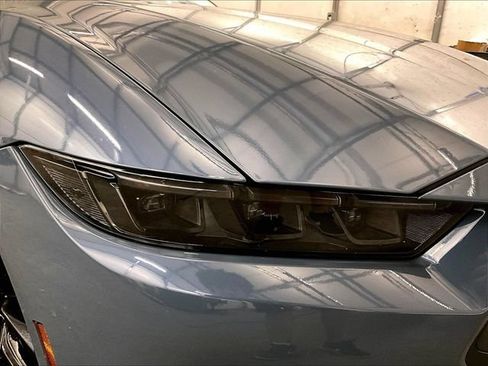 Used 2025 Ford Mustang Coupe RWD image 27