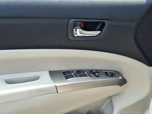 Used 2008 Toyota Prius FWD image 4