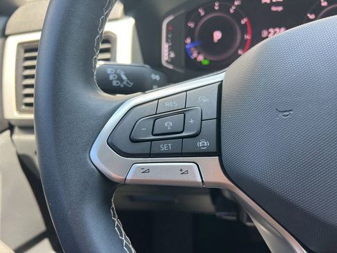 Certified 2022 Volkswagen Atlas SE FWD image 24