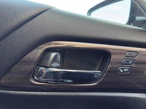 Used 2017 Honda Accord EX-L image 31