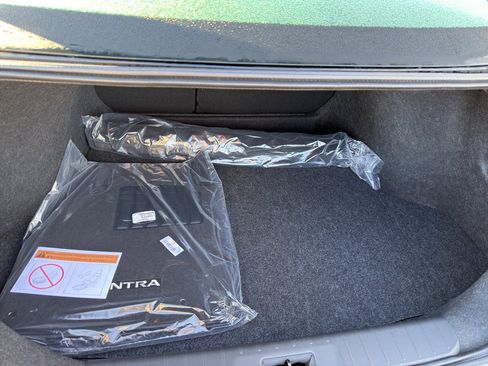 New 2025 Nissan Sentra SR image 35