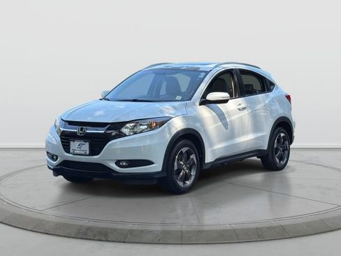 Used 2018 Honda HR-V EX-L image 3