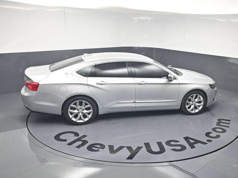 Used 2019 Chevrolet Impala Premier FWD image 24