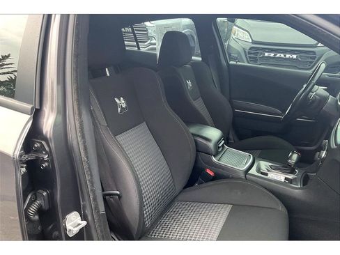 Used 2020 Dodge Charger Scat Pack image 7
