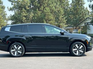 New 2026 Hyundai Ioniq 9 SEL video 3